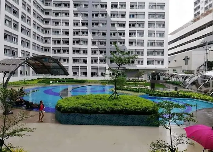Grace Residences Hostel *