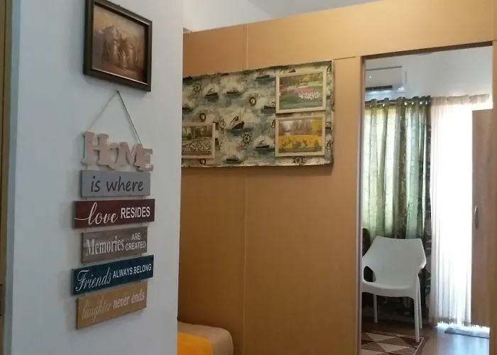 Hostel Grace Residences